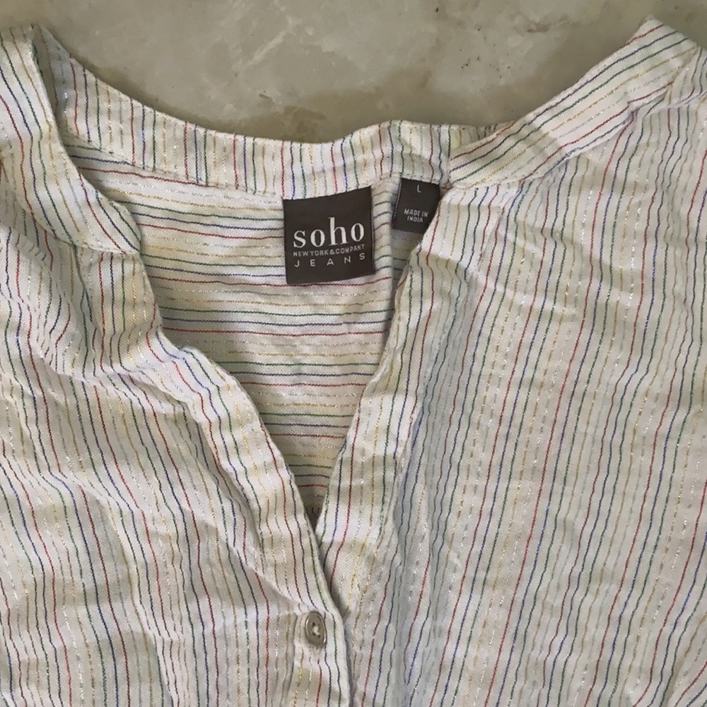 Women’s blouse - Picture 2 of 2